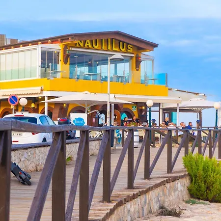 Sea Front * Τορεβιέχα