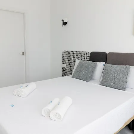 Διαμέρισμα Sea Front *