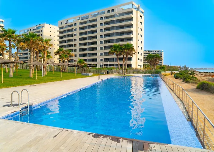 Sea Front דירה *