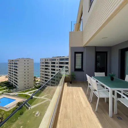 Sea Front * Τορεβιέχα