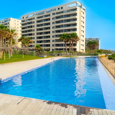 Sea Front Apartament *