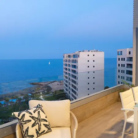 Sea Front 公寓 *