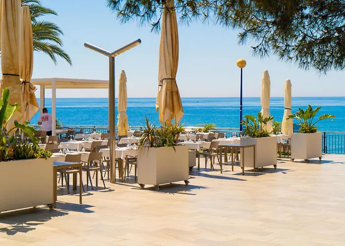 Sea Front Apartament